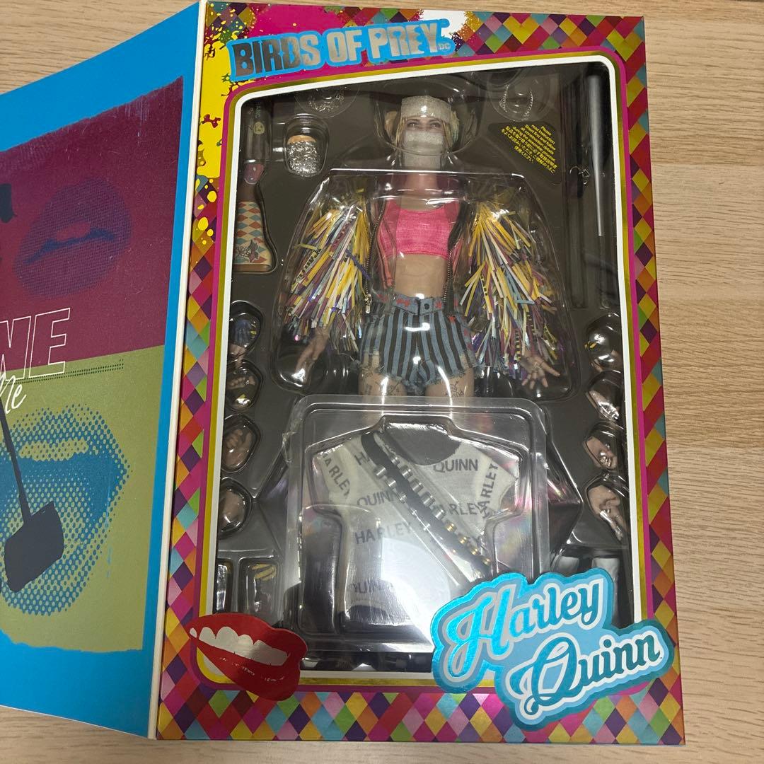 ホットトイズ　ムービーマスターピースハーレイクイン　コーションテープ版