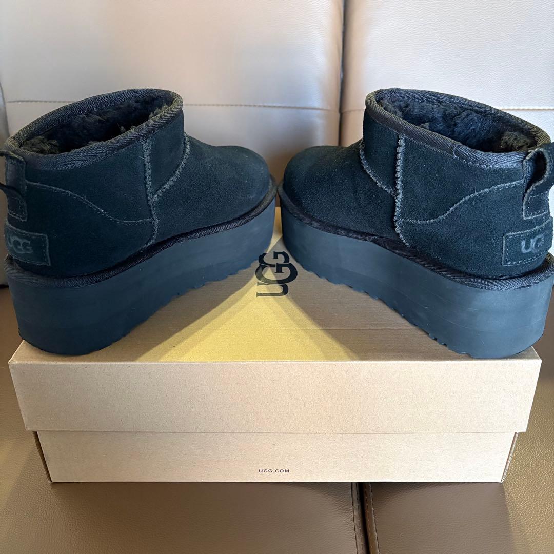 UGG アグCLASSIC ULTRA MINI PLATFORM 23cm