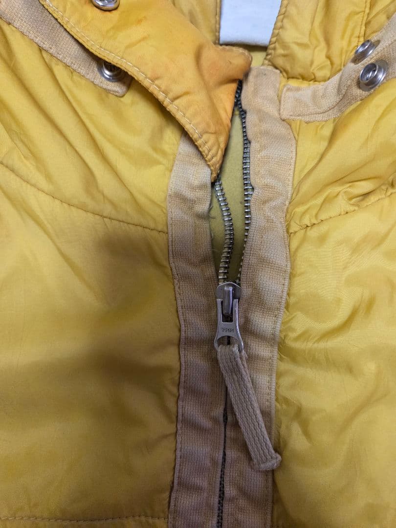 Stone  フード付きジャケット イエロー