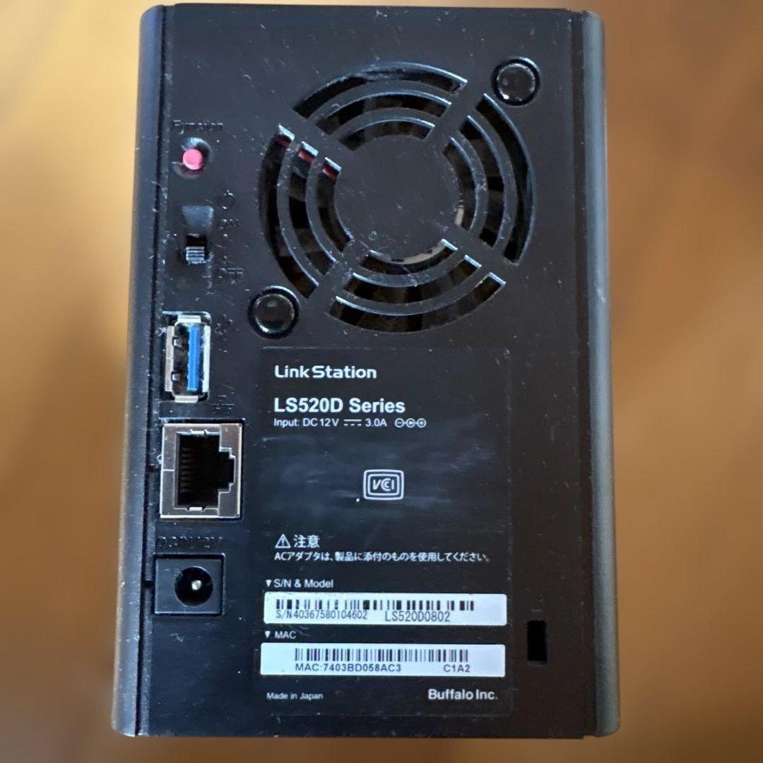ネットワークハードディスク　BAFFALO LS520D0802（4TB×2）