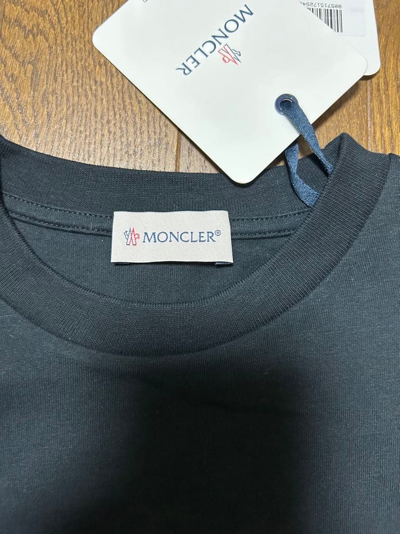 【専用】新品タグ付き★モンクレール★Tシャツ8A