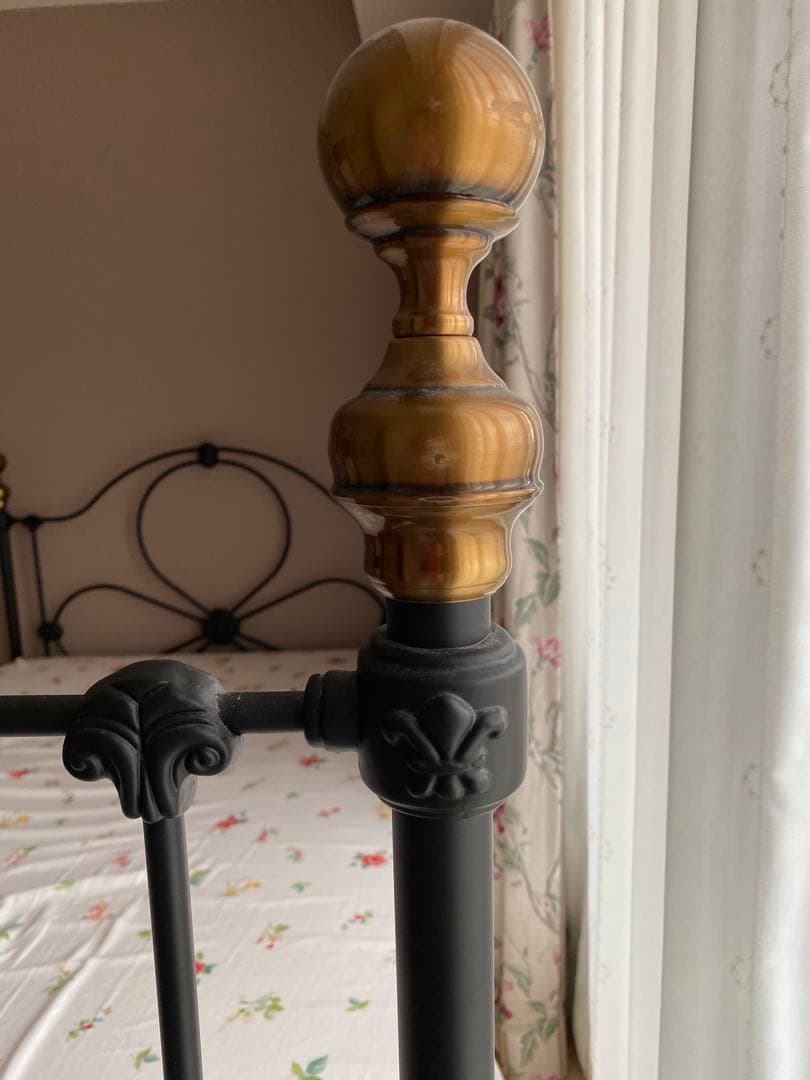 LAURA ASHLEY ローラアシュレイ セミダブルベッドアイアンオマケ付き