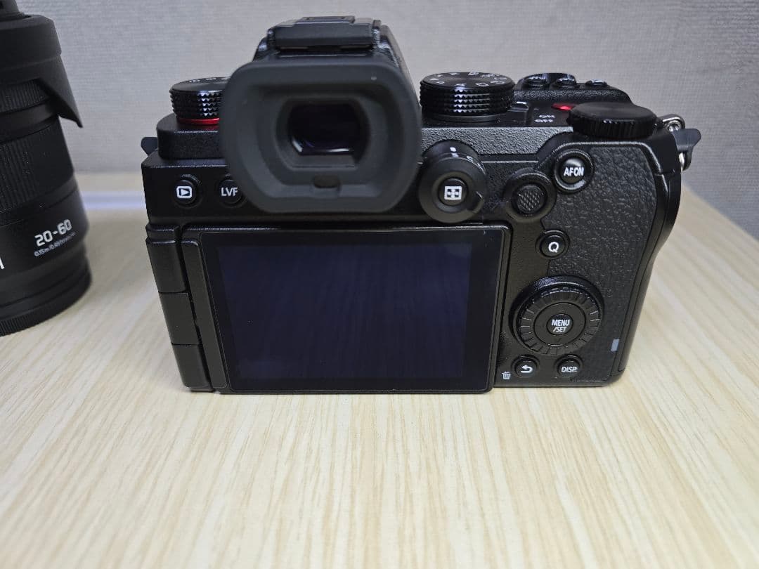 S*氏様 Panasonic LUMIX S5 標準ズームレンズキット
