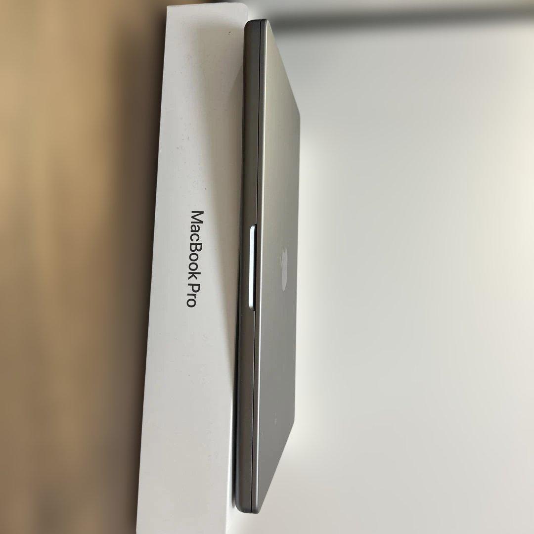 Apple MacBook Pro 14インチ M1 Pro16GB1TBSSD