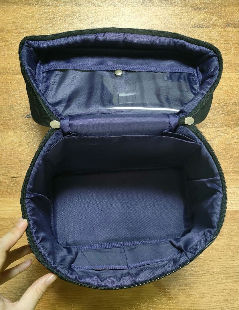 Moisteane 美顔器＆マスク、化粧ポーチ付き