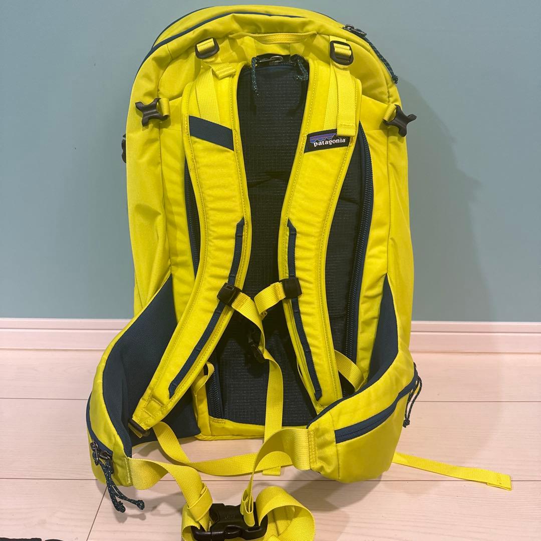 美品 パタゴニア スノードリフターザック 30リットル