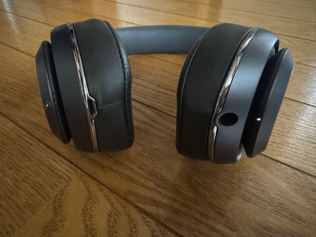 Beats ワイヤレスヘッドホン ブラック ケース付き