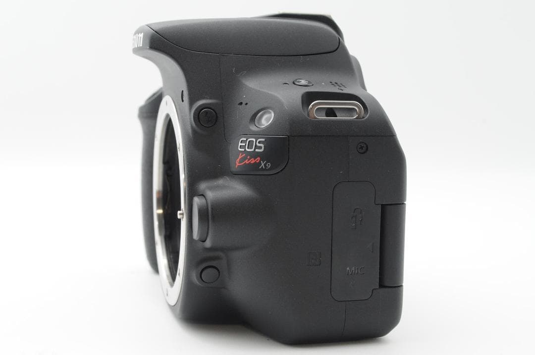 ●新品級⑤●夏のSALE● Canon EOS Kiss x9 ダブルレンズ