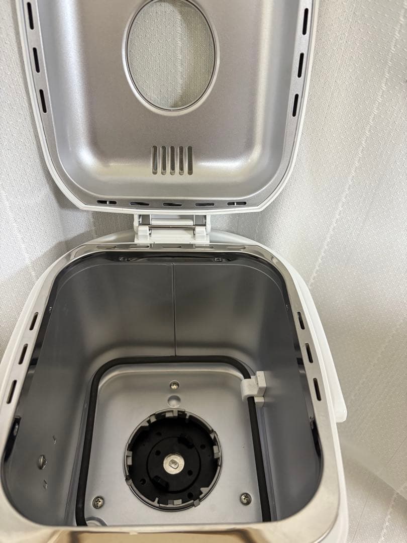 ホームベーカリー　象印　BB-HE10