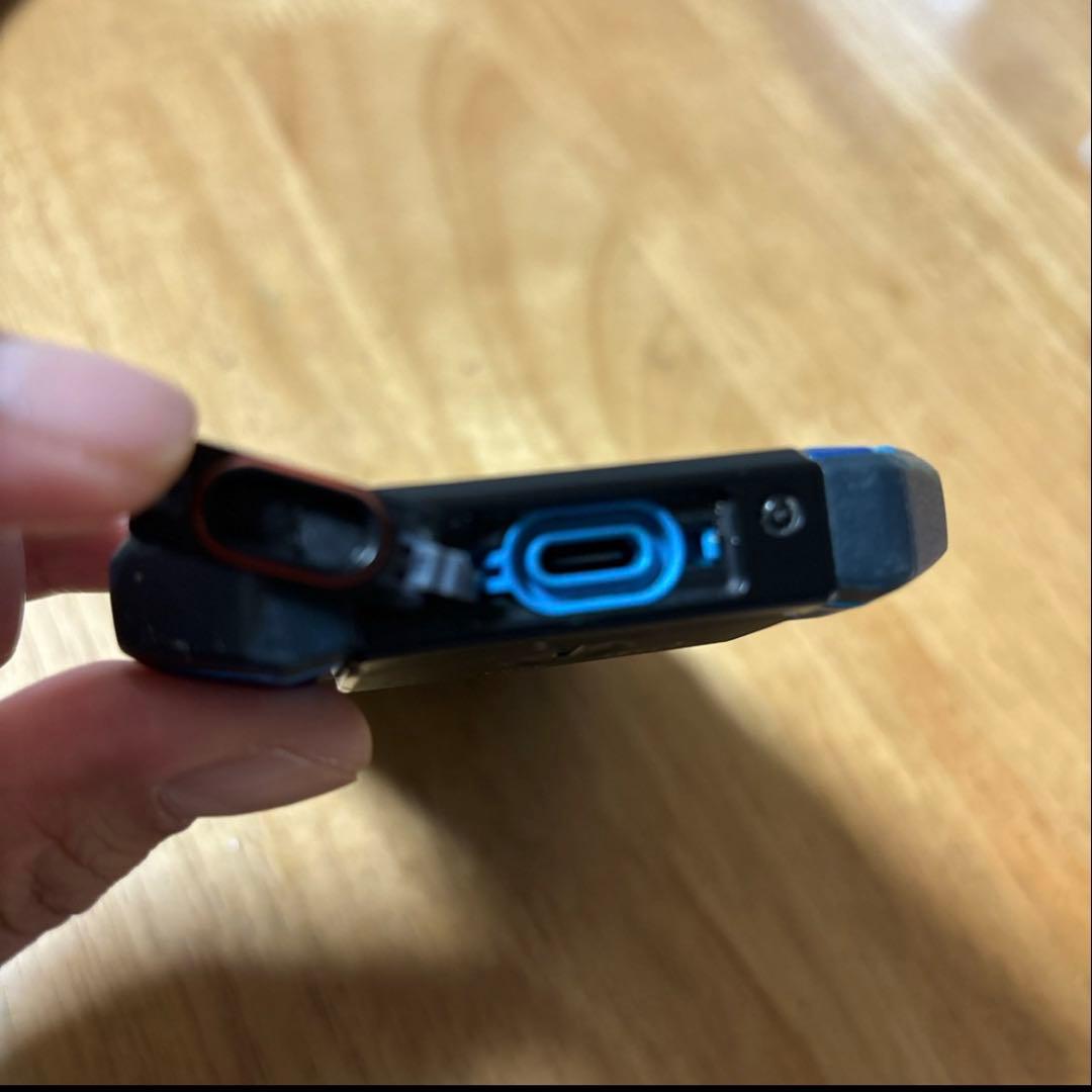 ジャンク品　au TORQUE G04 ブルー 京セラ KYV46 ブルー