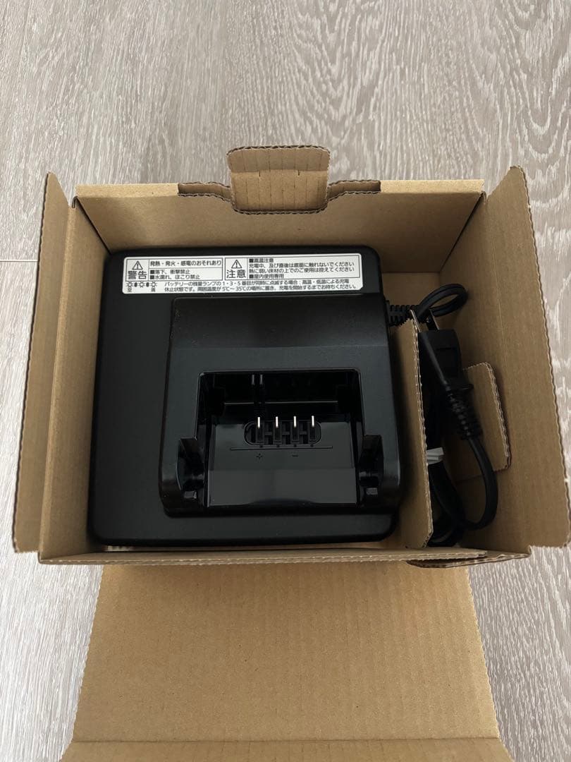 Sena0315様panasonic NKJ075Z 電動自転車バッテリー充電器