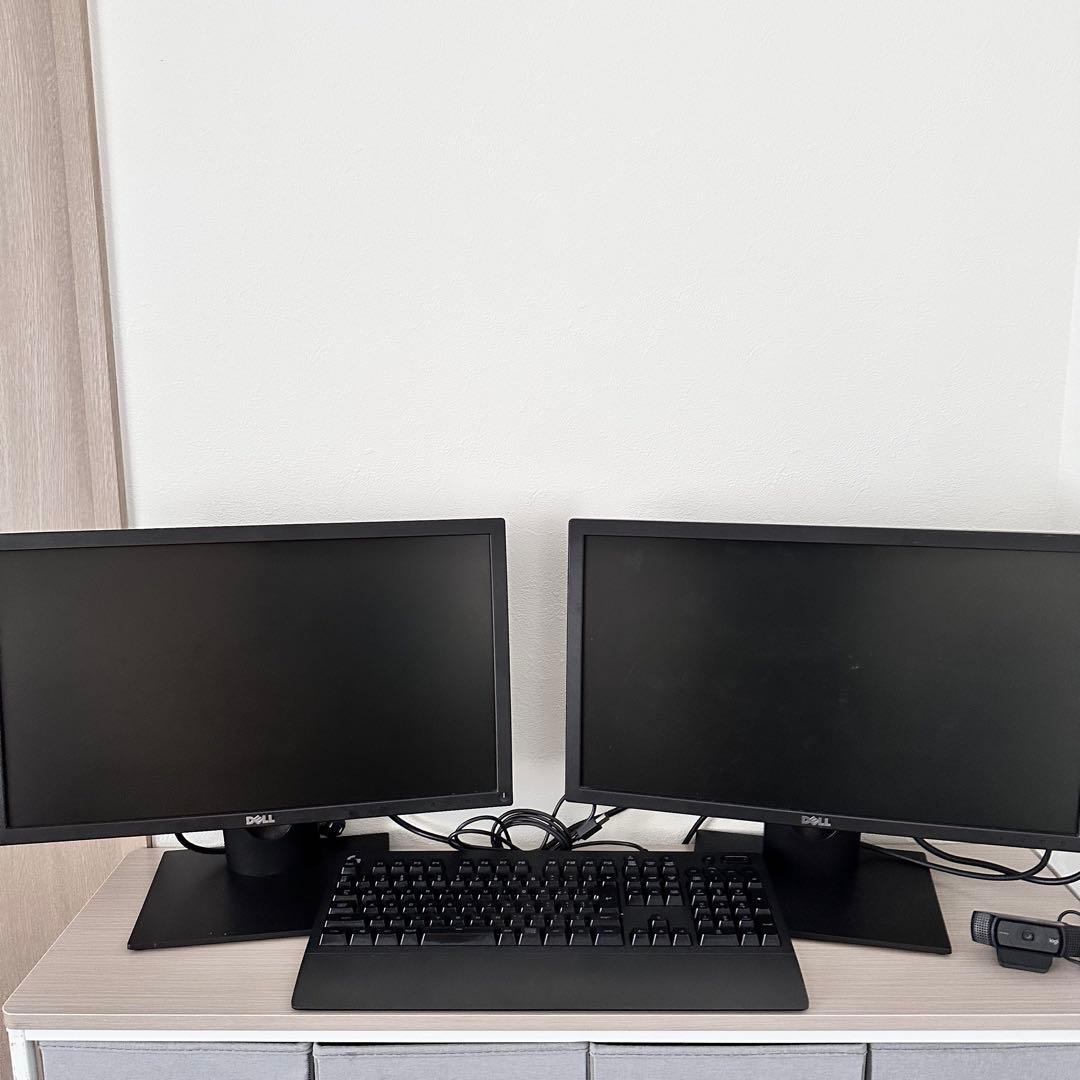 デスクトップ　モニター　キーボード　カメラ　セット