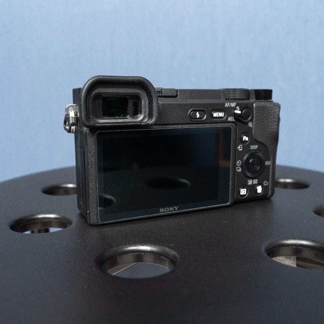 SONY α6400 本体 撮影枚数2291枚 予備バッテリ付き