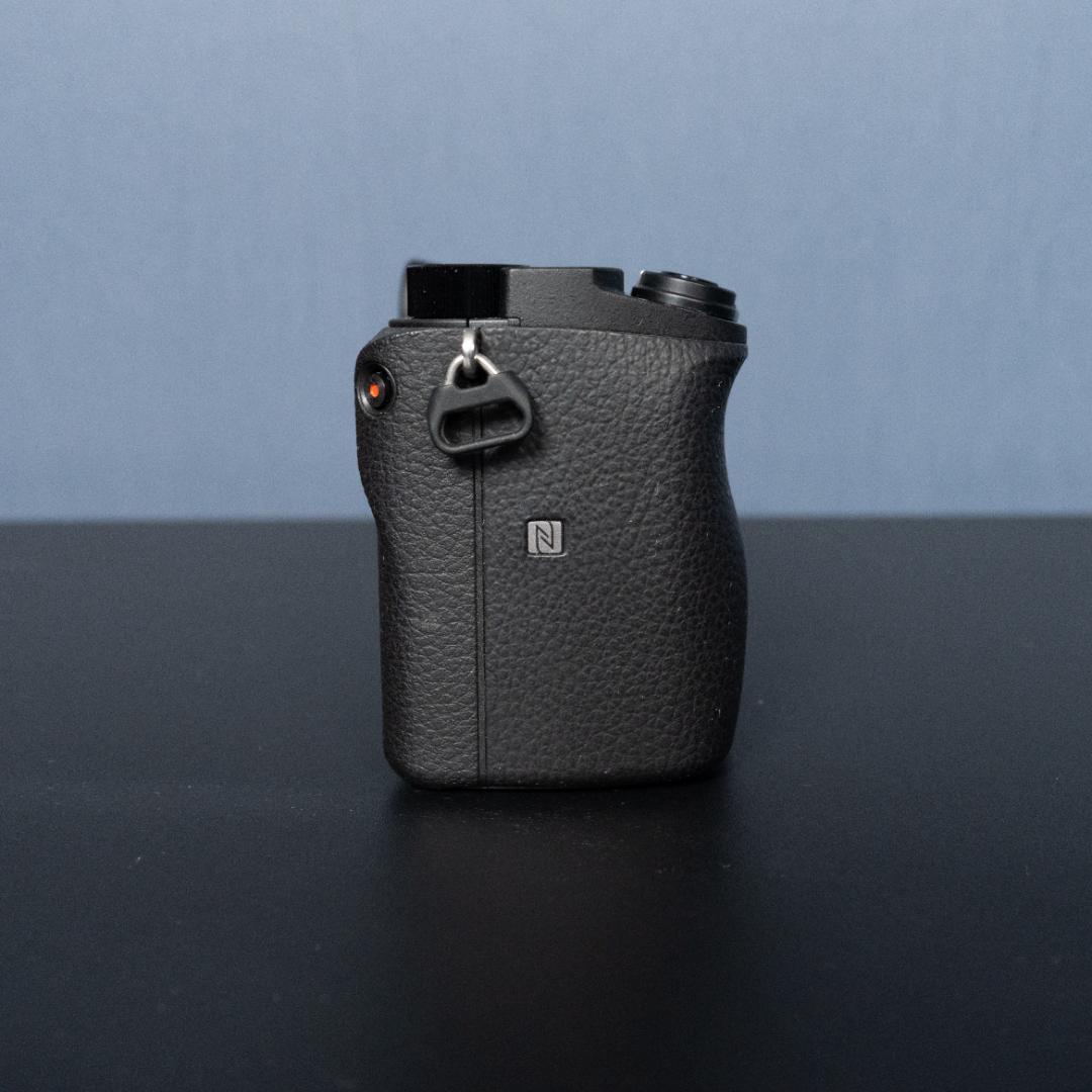 SONY α6400 本体 撮影枚数2291枚 予備バッテリ付き