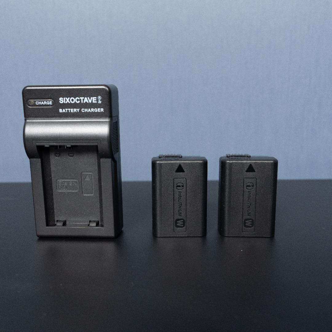 SONY α6400 本体 撮影枚数2291枚 予備バッテリ付き