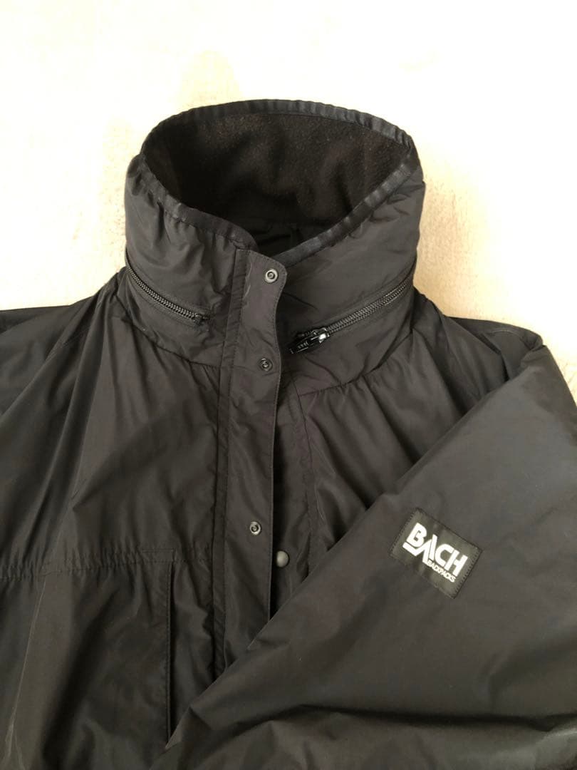 BACH ブラック ナイロンジャケット