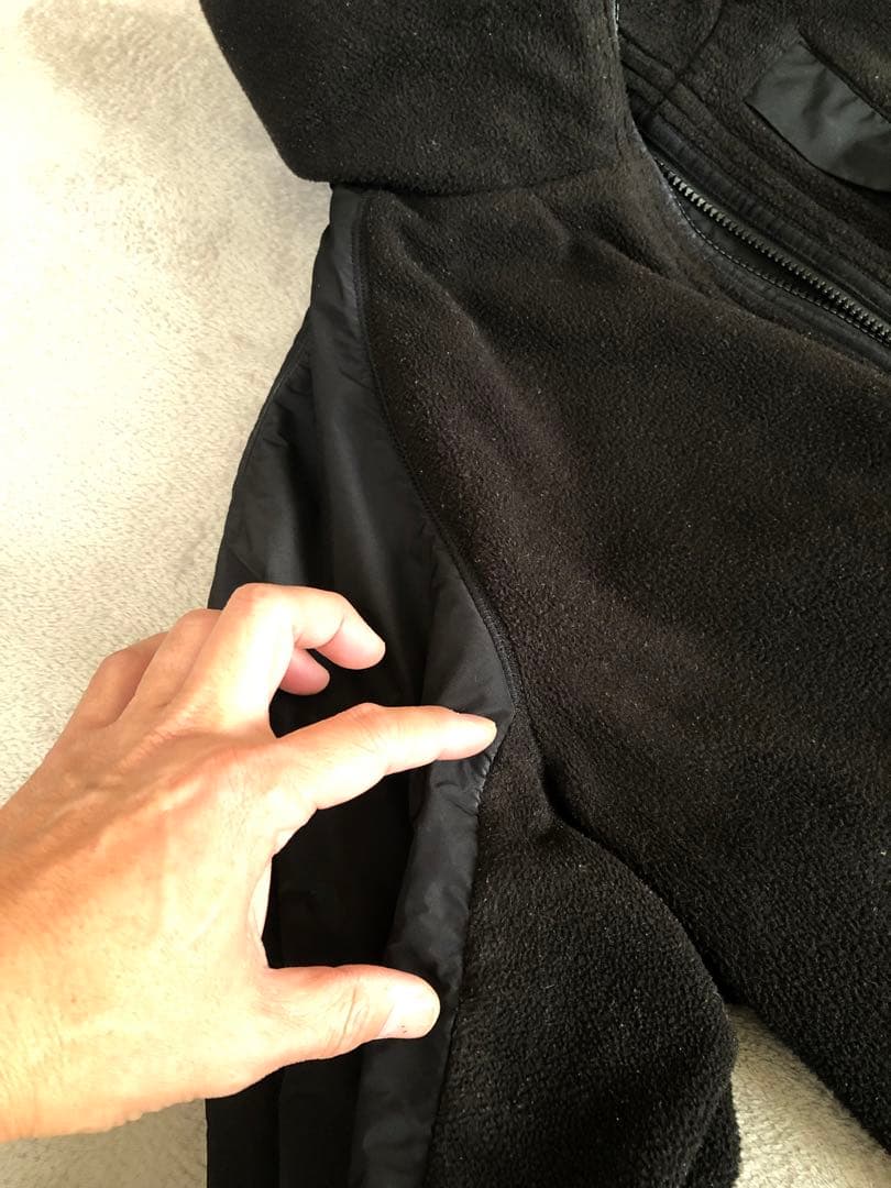 BACH ブラック ナイロンジャケット