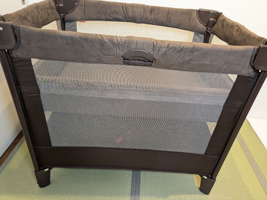 Aprica アップリカ ココネル エアープラス ベビーベッド ブラウン