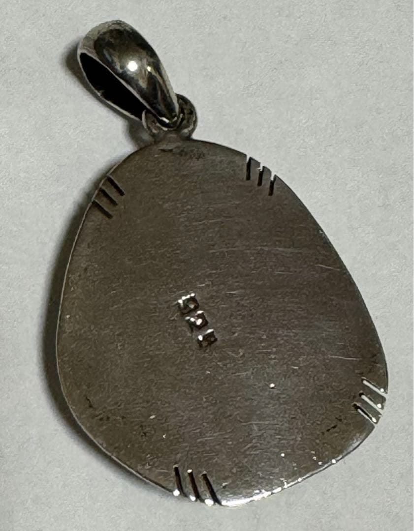 ナバホ族　ターコイズ シルバー925ネックレストップ インディアン