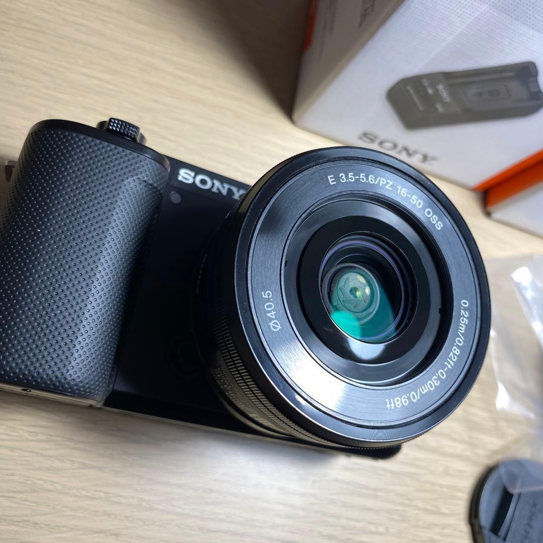 Sony ZV-E10 EPZ16-50キット シューティンググリップ　充電器付