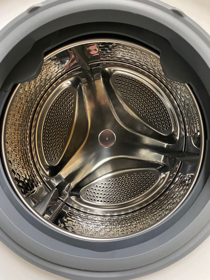 アイリスオーヤマ　ドラム洗濯機　DKC85A1-W 24年製