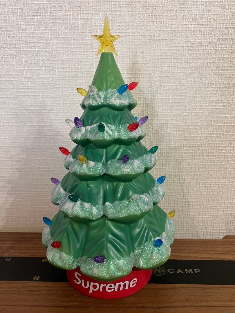 Supremeの15\" Holiday Tree ツリー