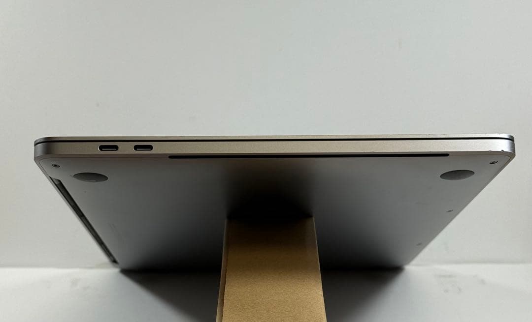 MacBook本体 Apple MacBook Pro 13 2020 i5/16GB/500GB