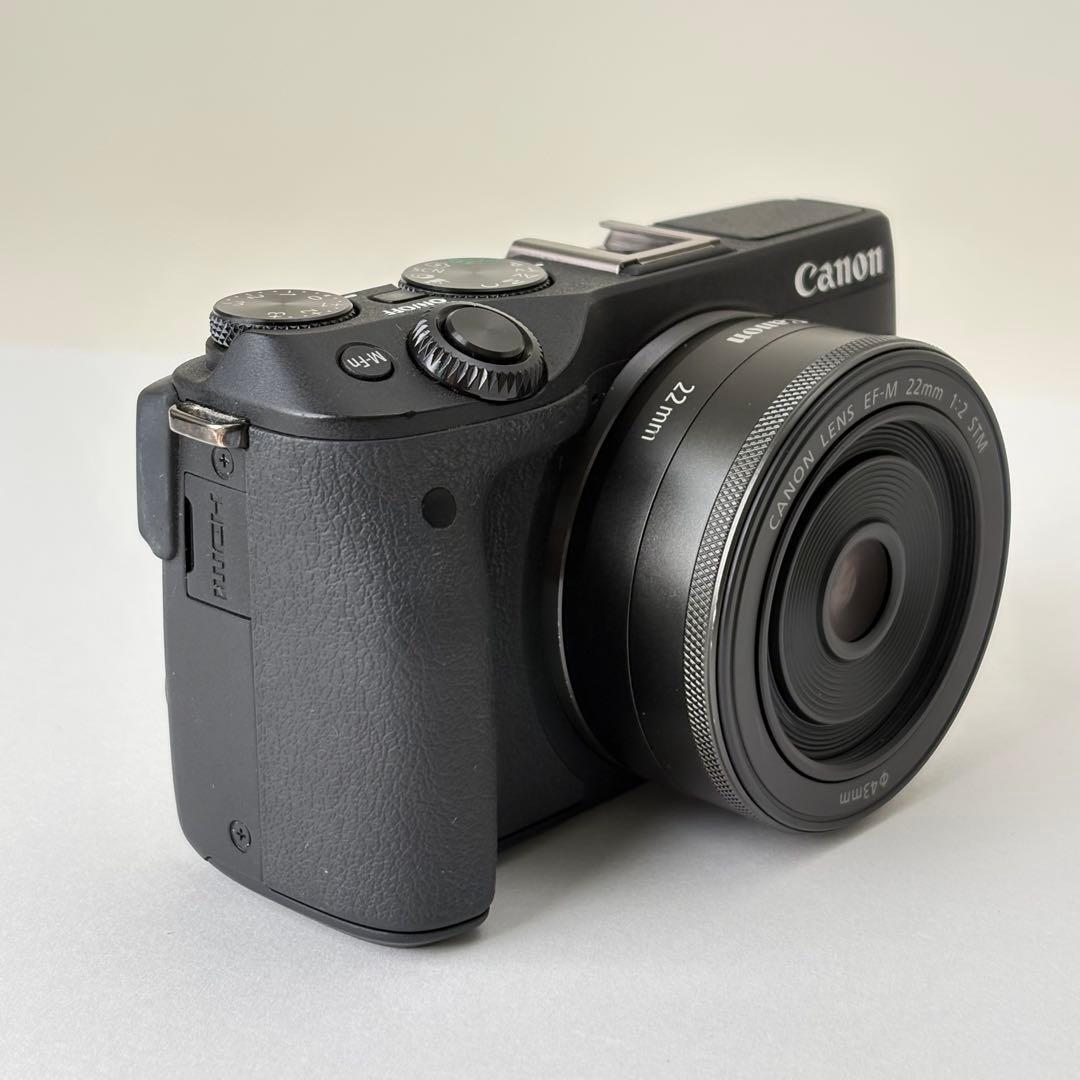 Canon EOS M3 標準、広角ダブルレンズキット Wi-Fi搭載　874