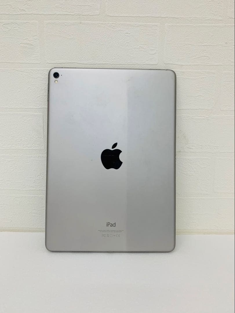 Apple iPad Pro 9.7インチ 32GB シルバー