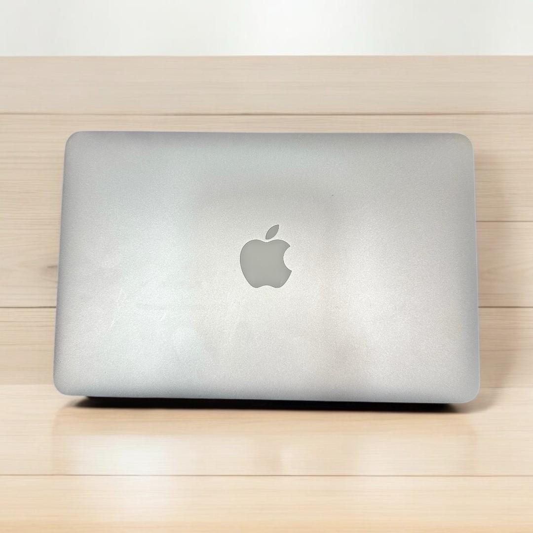 MacBook Air 11インチ1.7GHz・IntelCore i7
