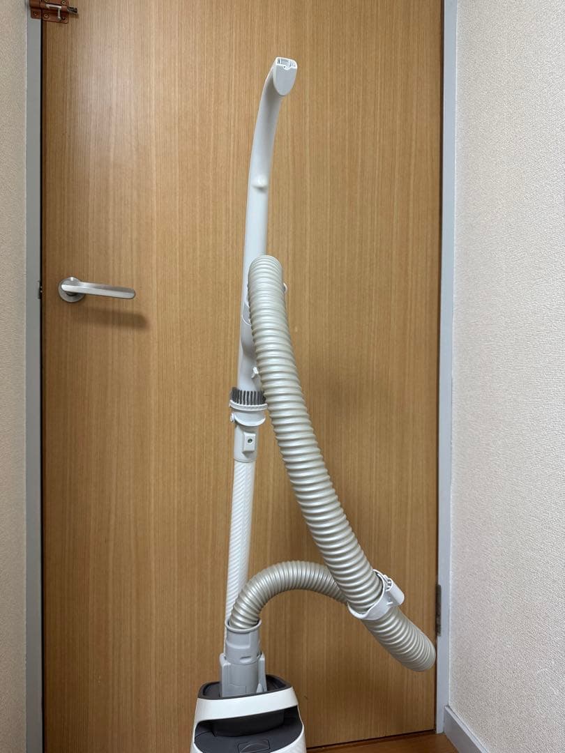 Panasonic パナソニック　紙パック式掃除機　MC-SJP800G