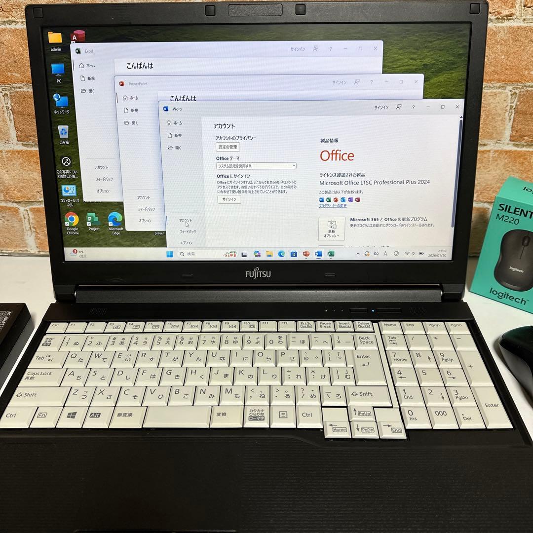 美品富士通ノート PC Corei5 SSD256GB Win11 オフィス付き