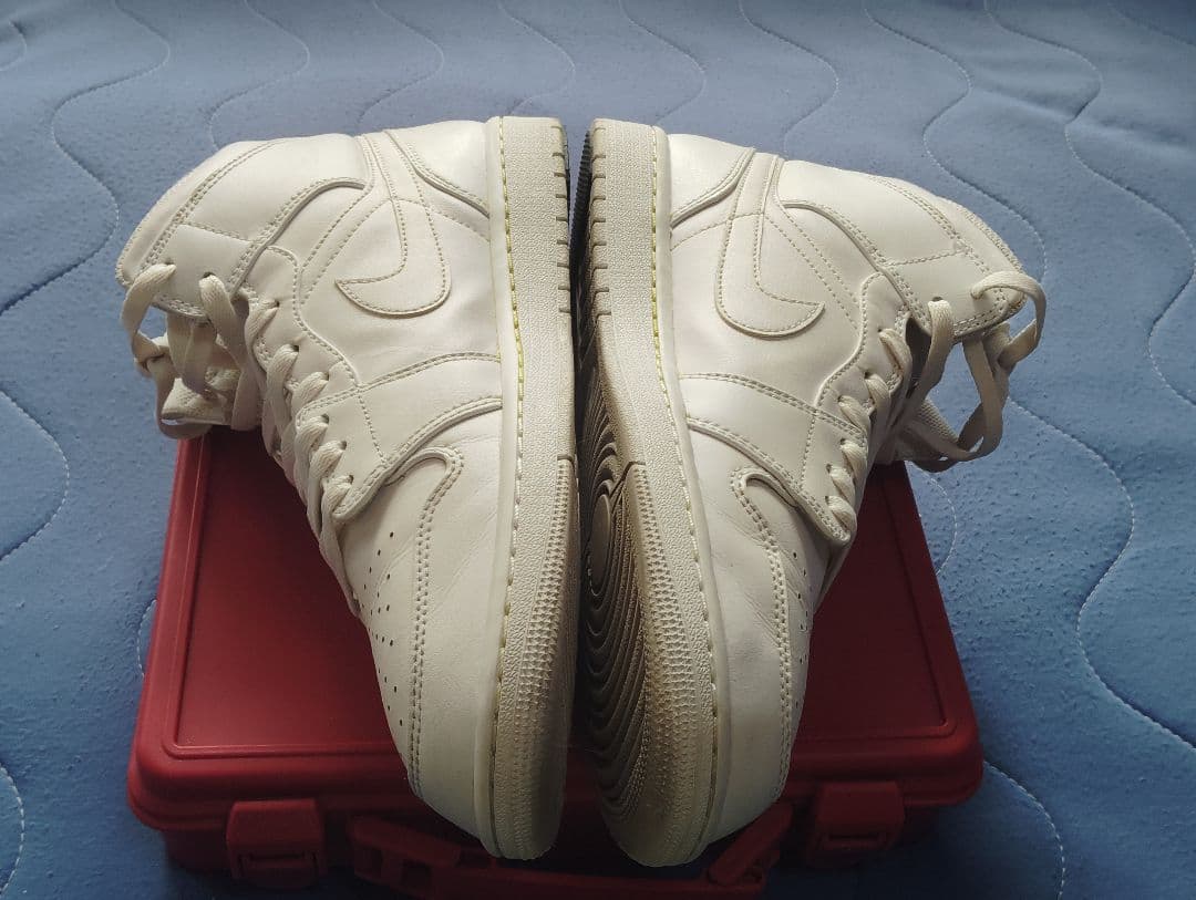 ・美品【 29 cm 】Nike Air Jordan 1トリプル ホワイト ・