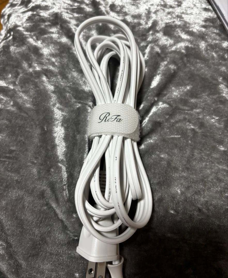 美品 リファ カールアイロン プロ 38㎜ ホワイト