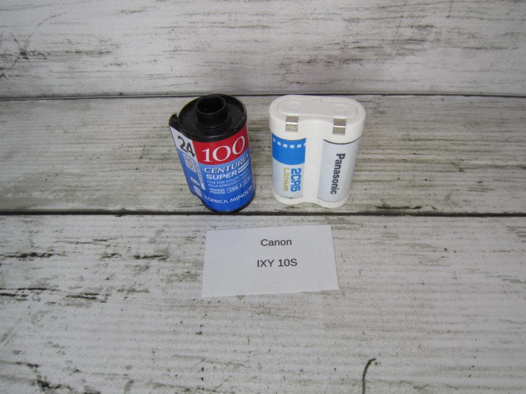 【動作良好】Canon コンパクトデジタルカメラ IXY 10S ピンク