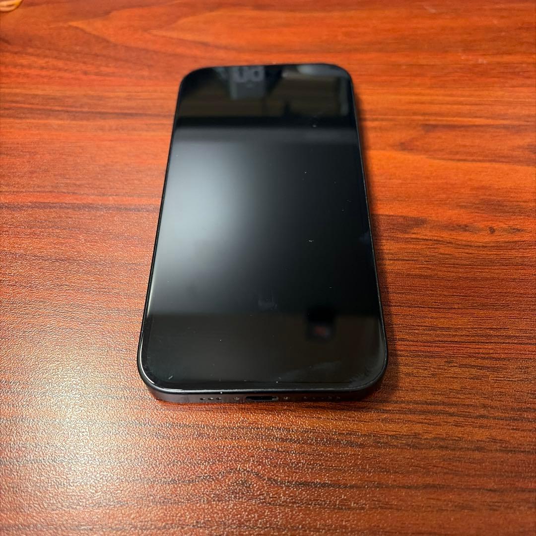 iPhone15 128G 黒 Black 本体