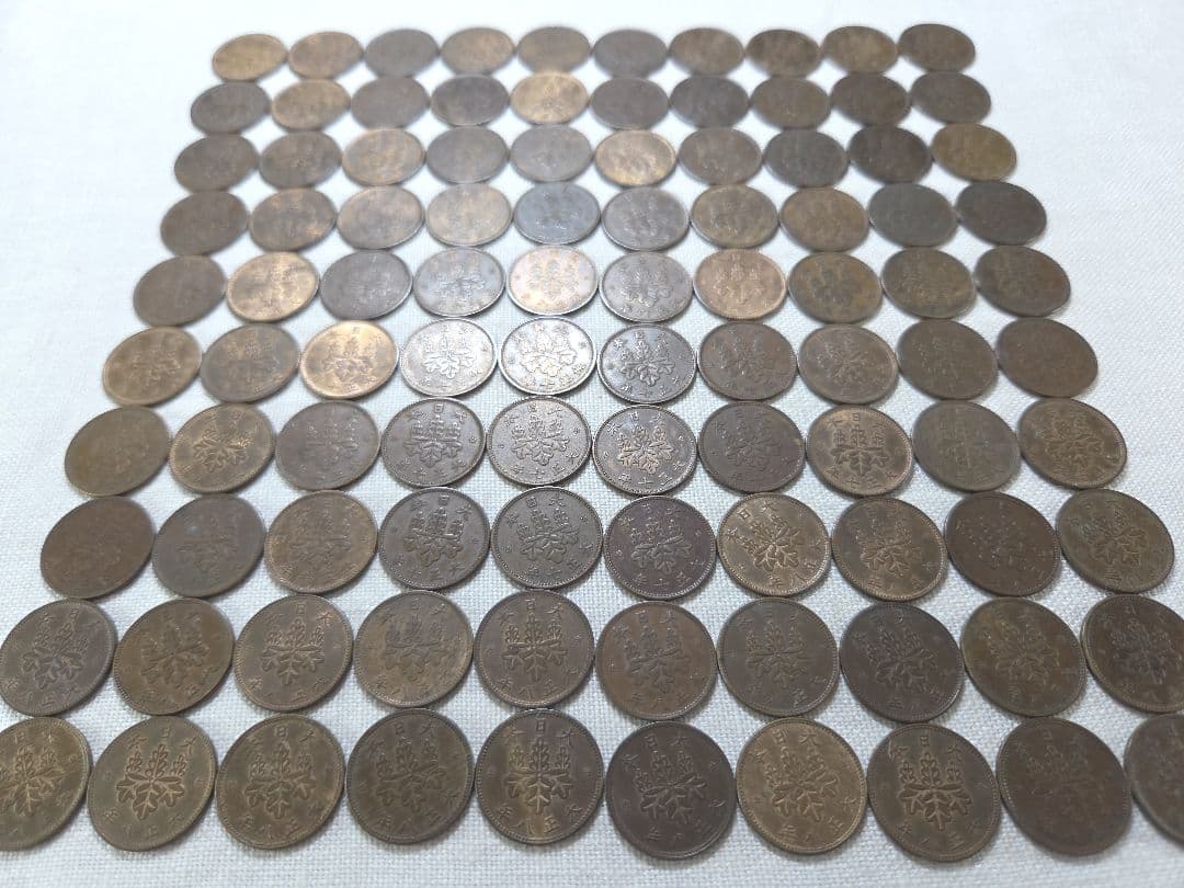 専用品　古銭　竜1銭特年10枚　桐1銭　特年　5厘　旧硬貨　　貨幣　外国