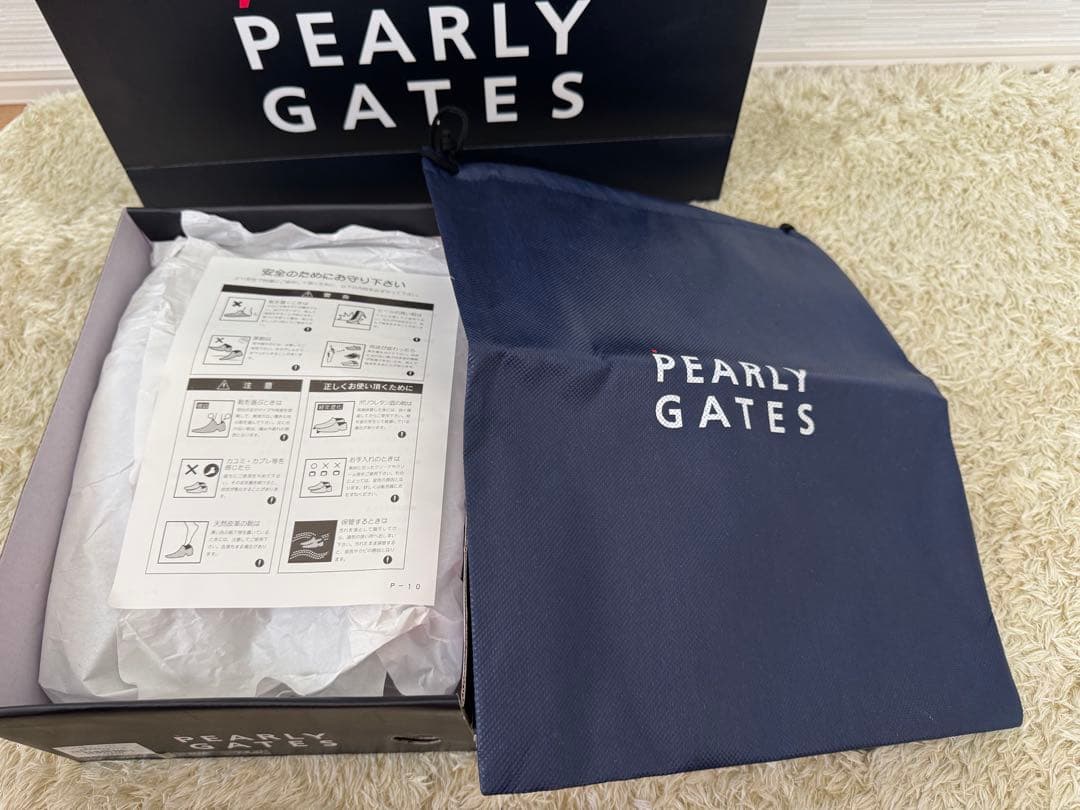 新品未使用PEARLY GATES ゴルフシューズ24センチネイビー/ホワイト
