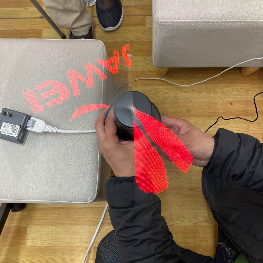 フォログラムファン　立体映像