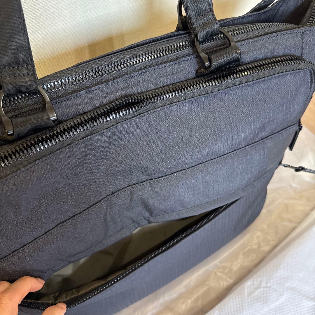 最終値下げ！新品　PIDビジネスバッグ