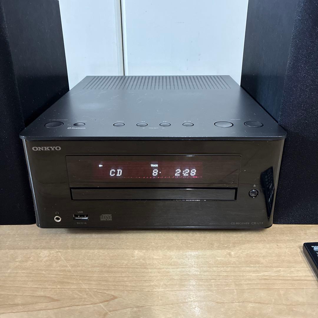ONKYO CR-U1X CDミニコンポ　コンポ　スピーカー　オンキョー