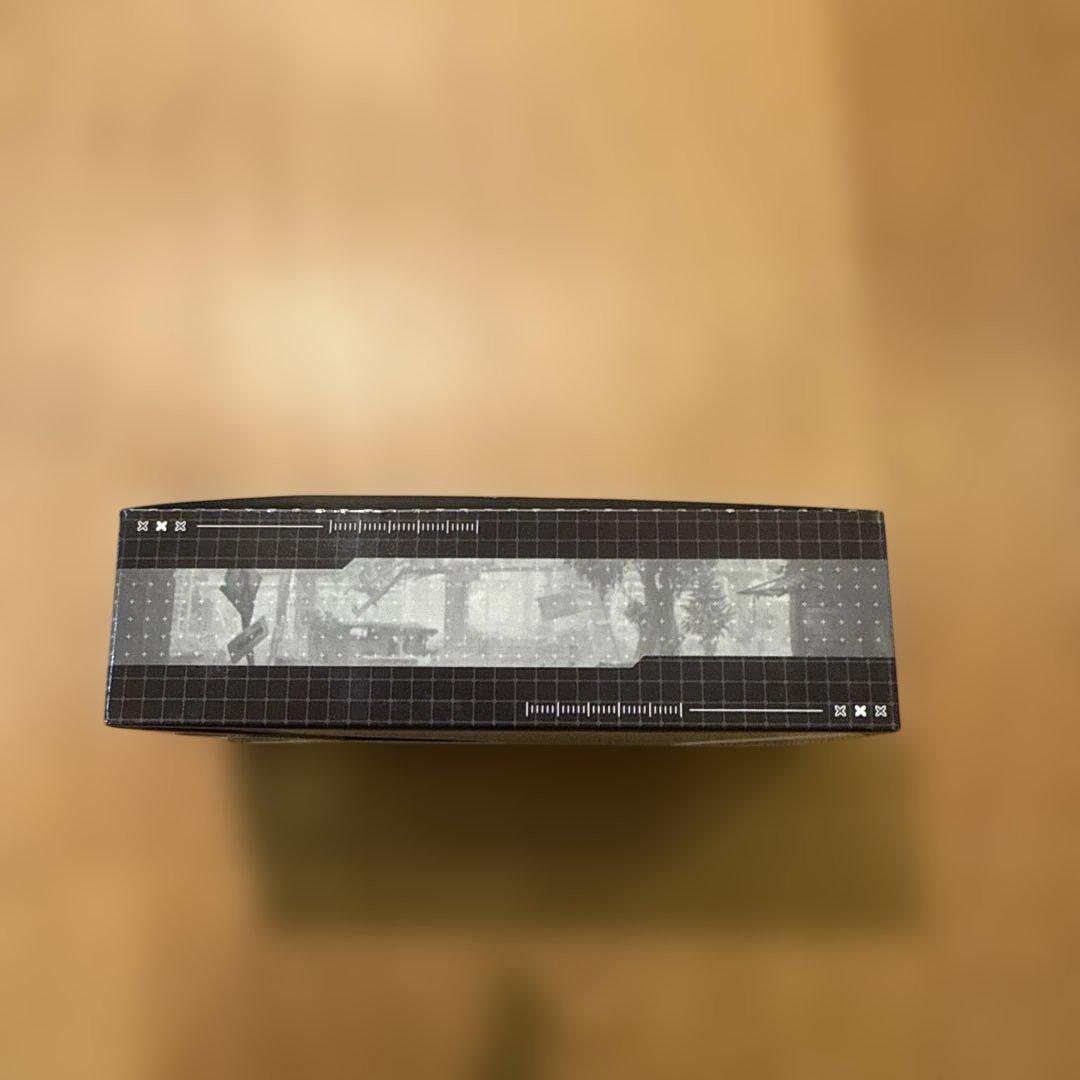 勝利の女神 NIKKE ガンガールメタルカードコレクション BOX