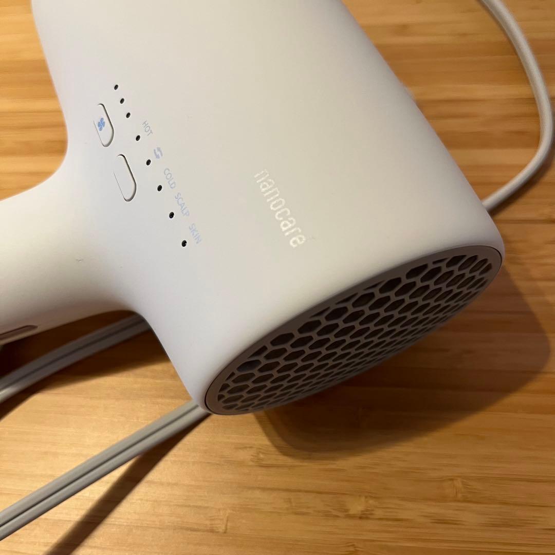 パナソニック ヘアードライヤーナノケア EH-NAOJ-W