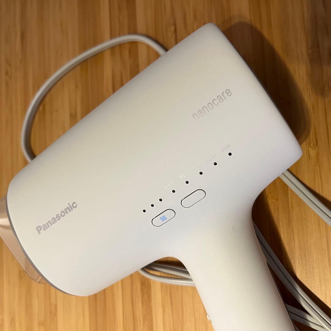 パナソニック ヘアードライヤーナノケア EH-NAOJ-W