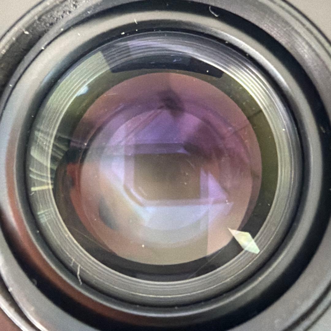 フィルムカメラ Carl Zeiss Planar 80mm f/2.8 Hasselblad