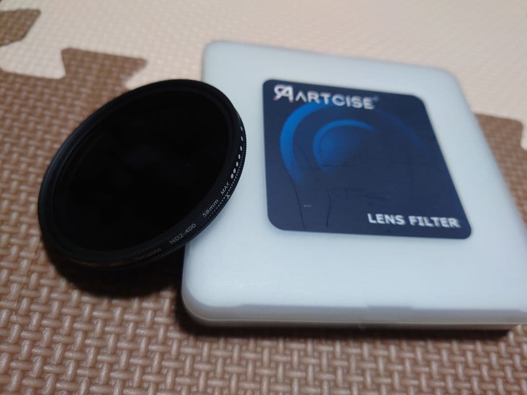 EOS KISS X4 ダブルズームキット 50mmf1.8単焦点レンズ