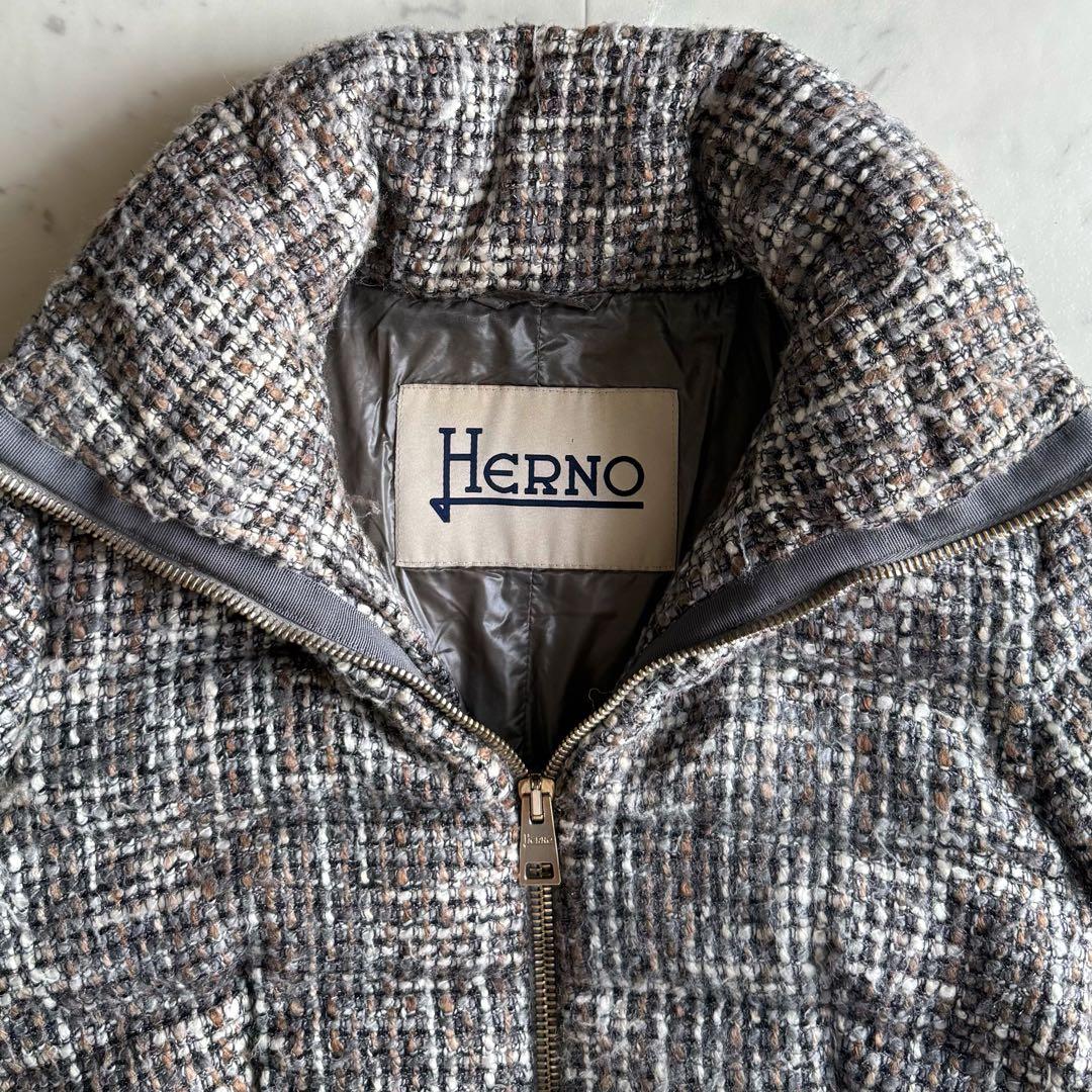美品 ヘルノ サイズ44 ツイード スタンドカラー ショート ダウンジャケット