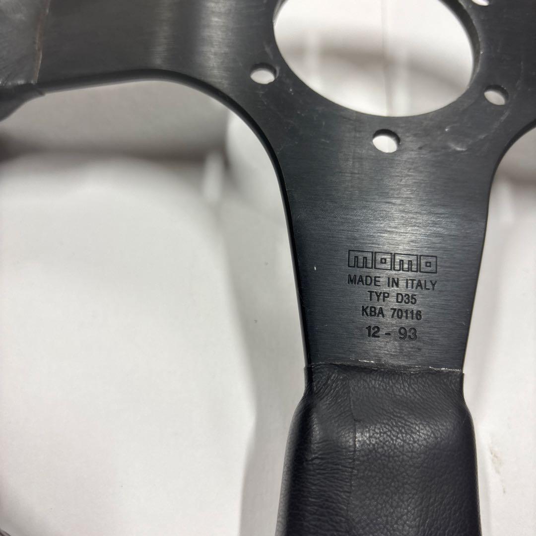 momoステアリング　コルセ　3本スポーク　35cm