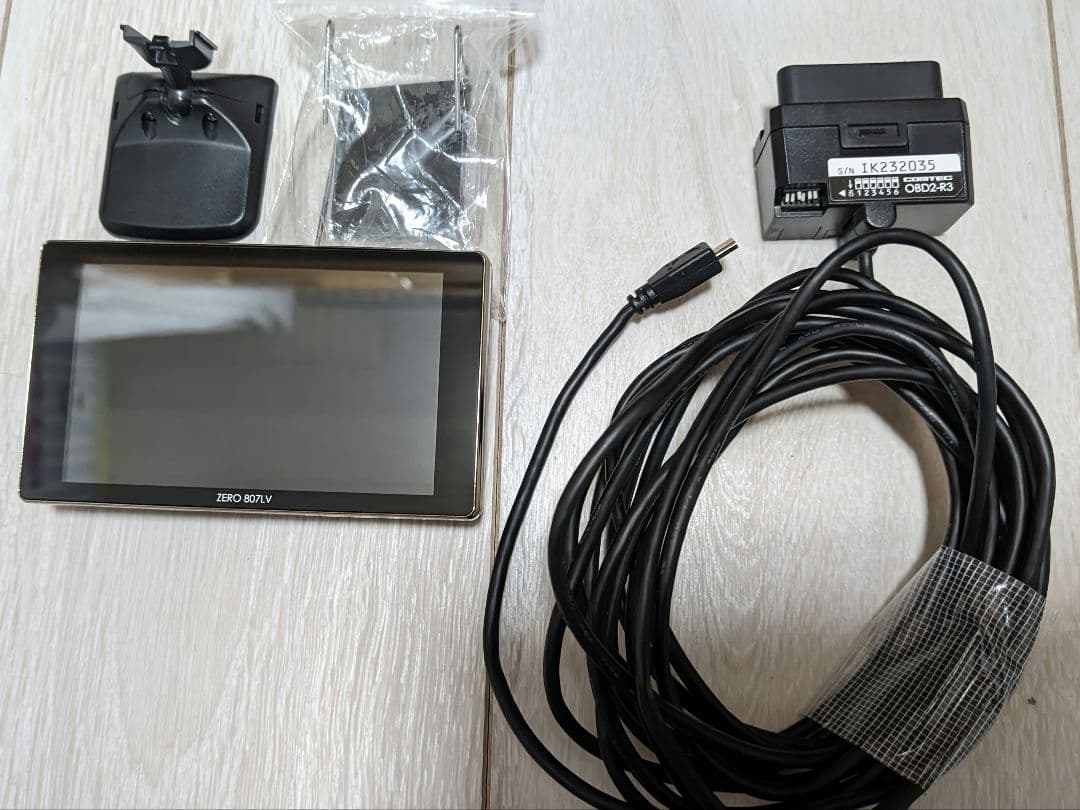 ZERO 807LV レーダー探知機 OBD2-R3付 リコール対策済み