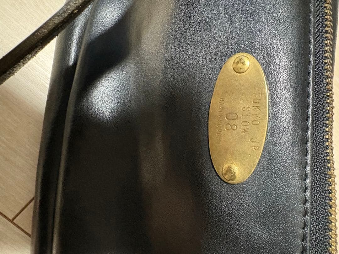 slow ボディバッグ　ブラック